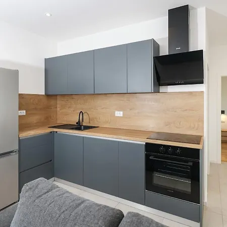 Apartamento Anita Ii *