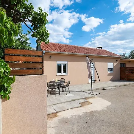 Anita Ii Apartamento Sukošan